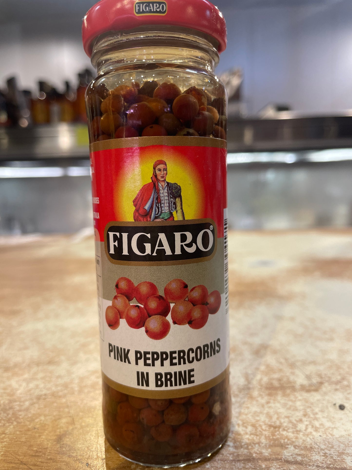 Pink peppercorns ￼